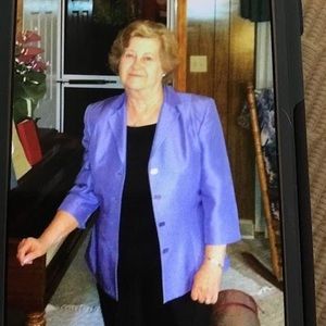 Meet your Posher, Deanna